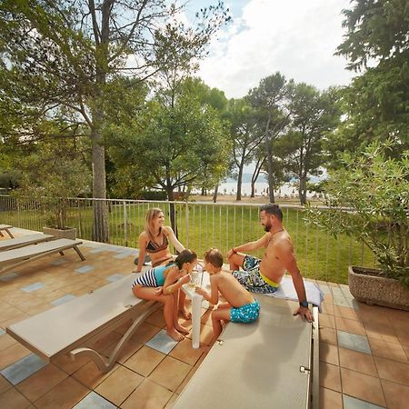 Villas - Hotel & Resort Adria 안카란 외부 사진