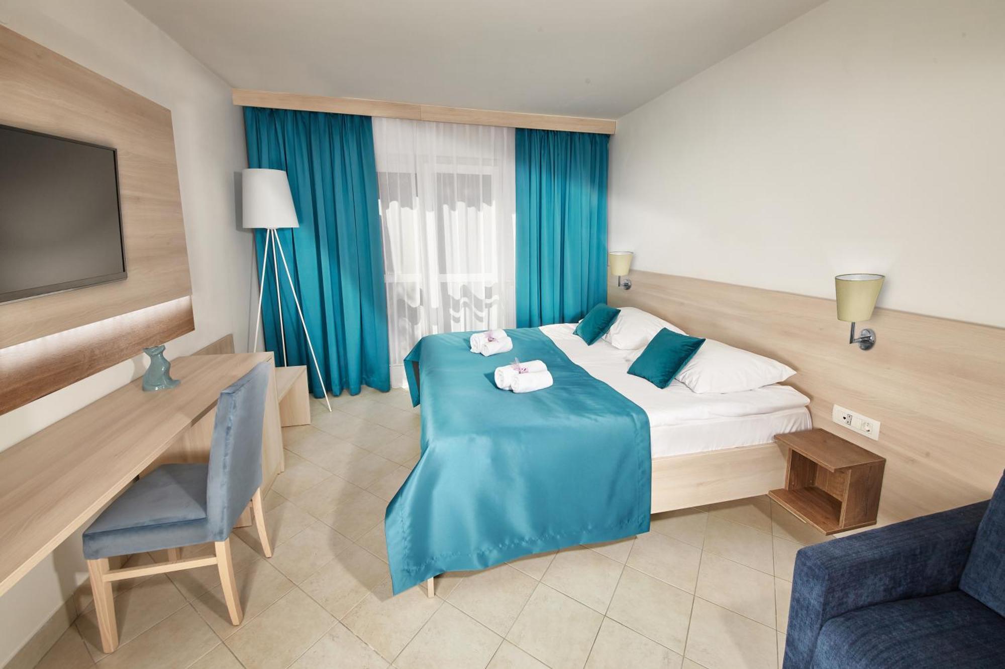 Villas - Hotel & Resort Adria 안카란 외부 사진