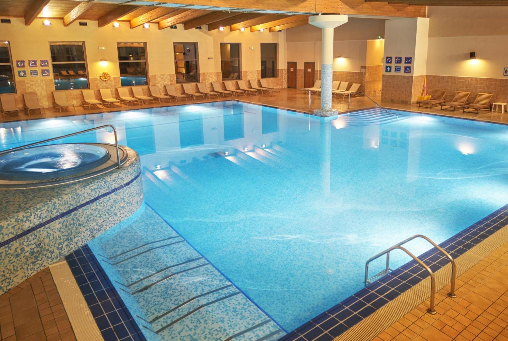 Villas - Hotel & Resort Adria 안카란 외부 사진